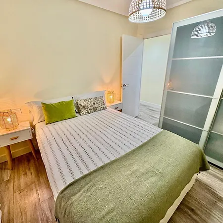 Apartamento Tranquilo, Claridad, Ascensor, Centro De
