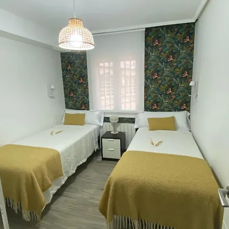 Apartamento Tranquilo, Claridad, Ascensor, Centro De