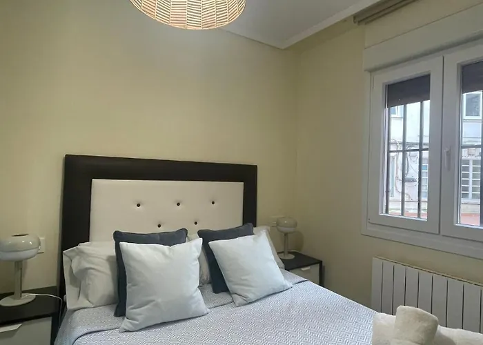 Apartamento Tranquilo, claridad, ascensor, centro de Bilbao *