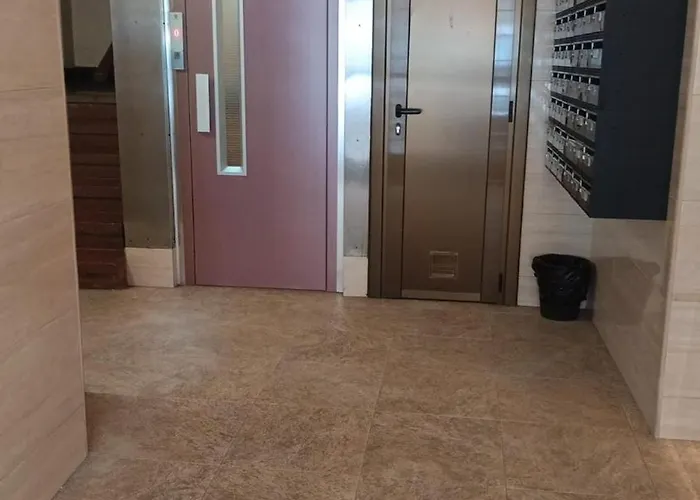 Apartamento Tranquilo, claridad, ascensor, centro de Bilbao Bilbao